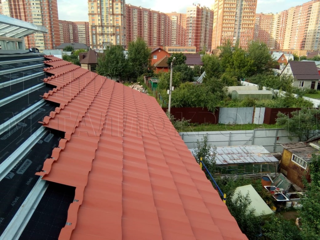 Металлочерепица Геркулес 8004 терракотовый Стальной Бархат от Центра Металокровли в Чайковском